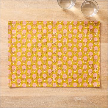 https://assets.weimgs.com/weimgs/rk/images/wcm/products/202343/0082/soil-to-studio-richa-block-printed-cotton-placemats-set-of-1-m.jpg