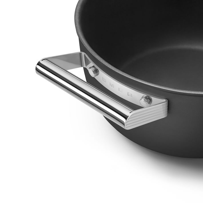 Smeg 5 qt Casserole Dish 9.5 with Lid - Black