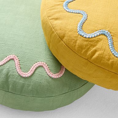 https://assets.weimgs.com/weimgs/rk/images/wcm/products/202344/0004/rhode-wiggle-round-pillow-q.jpg