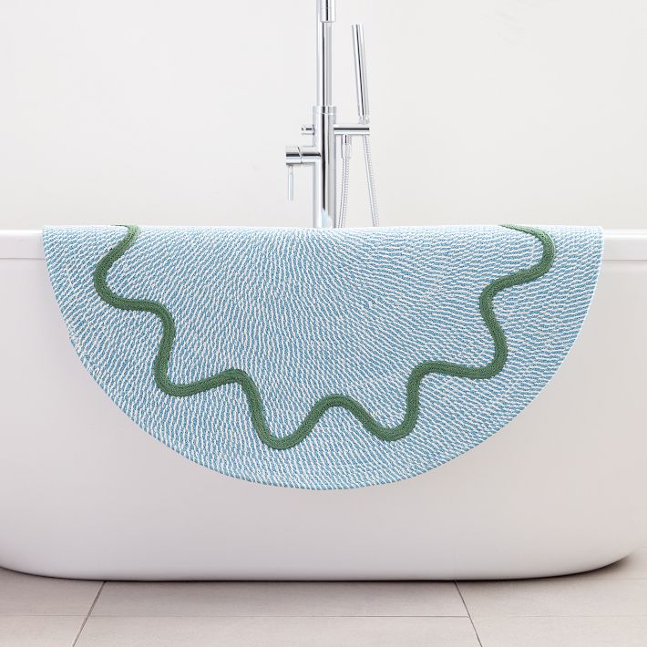 https://assets.weimgs.com/weimgs/rk/images/wcm/products/202344/0030/rhode-wiggle-rope-bath-mat-o.jpg