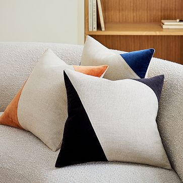 https://assets.weimgs.com/weimgs/rk/images/wcm/products/202344/0081/cotton-linen-velvet-corners-pillow-cover-2-m.jpg