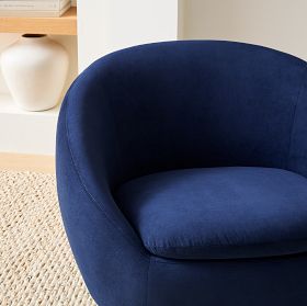 Cozy Swivel Chair