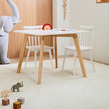 Kids shop play table