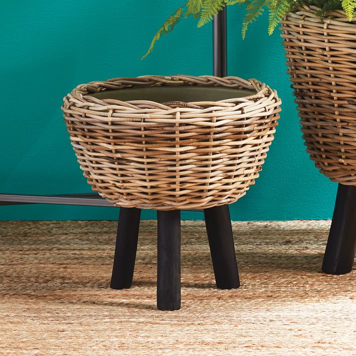 Woven Dry Basket Planters