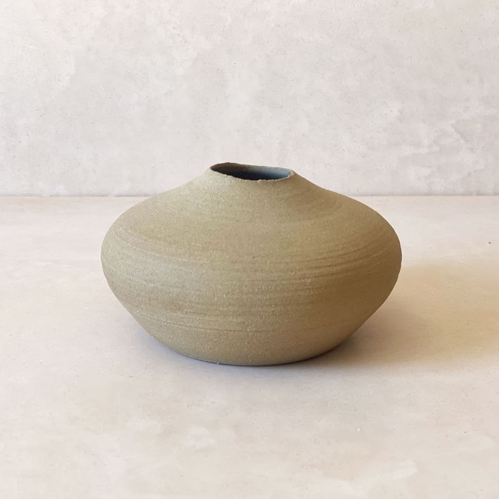 D:Ceramics Raw Brown Vase