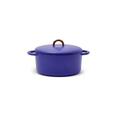 https://assets.weimgs.com/weimgs/rk/images/wcm/products/202350/0007/great-jones-round-cast-iron-dutch-oven-35-qt-q.jpg