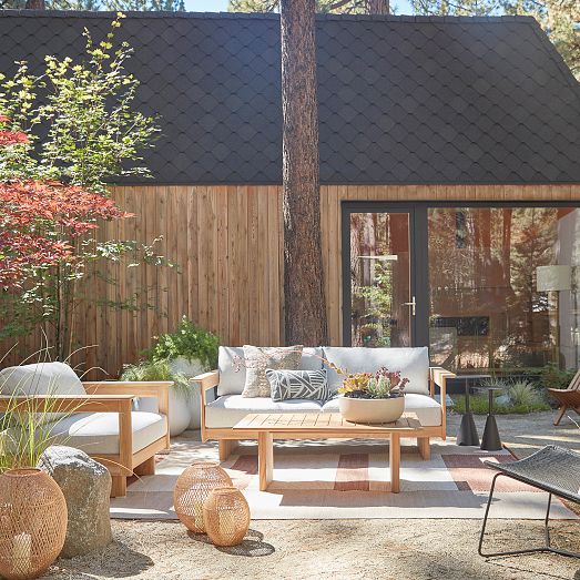 Middle Road Indoor/Outdoor Rug | West Elm