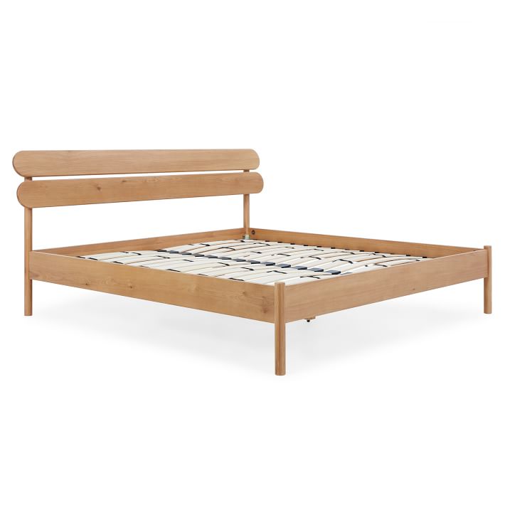 Hilma Bed