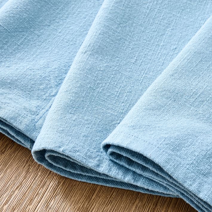 https://assets.weimgs.com/weimgs/rk/images/wcm/products/202351/0038/slub-cotton-18x18-napkin-sets-o.jpg