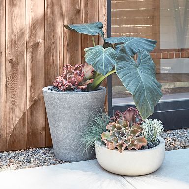 https://assets.weimgs.com/weimgs/rk/images/wcm/products/202351/0049/tapered-ficonstone-indoor-outdoor-planters-q.jpg