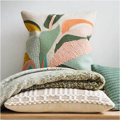 Modern Throw Pillows, Poufs & Decorative Throw Blankets