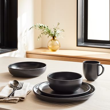 Black Dinnerware