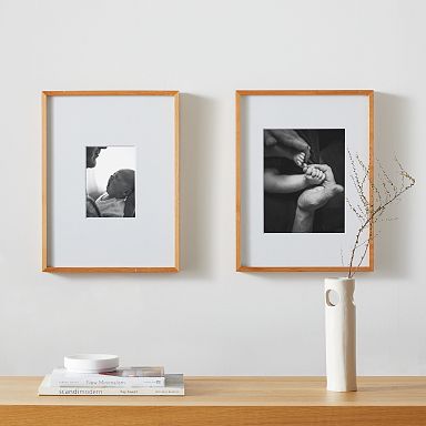 Gallery Wall 6 Frames Stock Photos and Pictures - 866 Images
