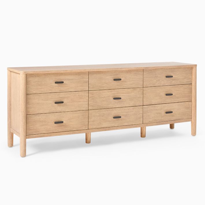 Garysburg 9 Drawer Chest, Wood Storage Dresser Cabinet with Wheels