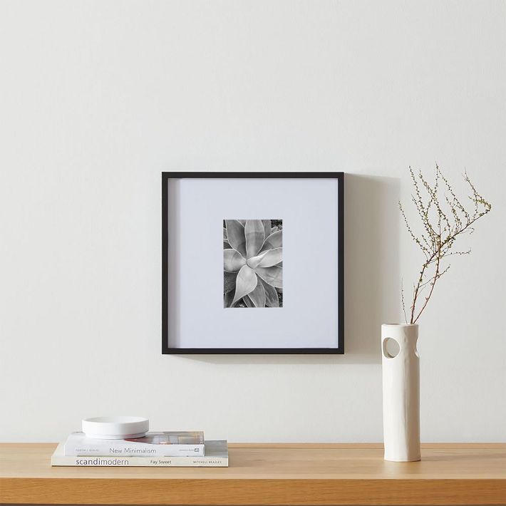 White Single Picture frame (H)40cm x (W)30cm