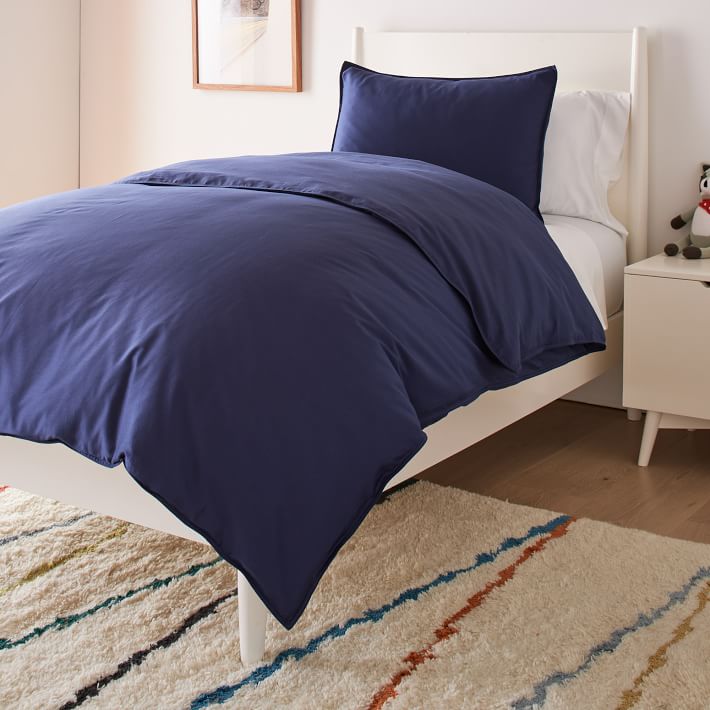 https://assets.weimgs.com/weimgs/rk/images/wcm/products/202401/0007/organic-super-soft-cotton-duvet-cover-shams-o.jpg