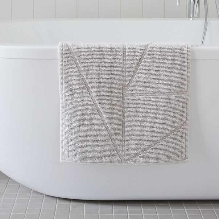 Triangle Sculpted Bath Mat