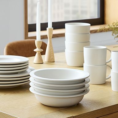 Williams-Sonoma Pantry Essentials Porcelain Dinnerware and Platter