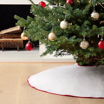 Cotton on sale tree skirt