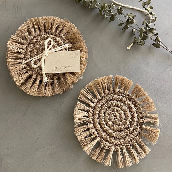 TALLO de OLIVO Fique Fringe Coasters (Set of 4)