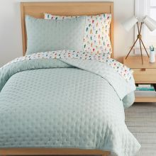 Bedding Up to 50% Off