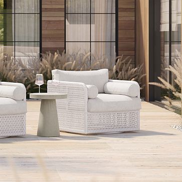 White wicker deals swivel rocker