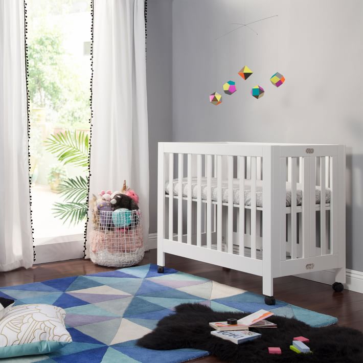 Babyletto origami best sale mini crib reviews