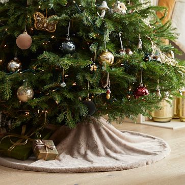 Faux fur tree deals skirts