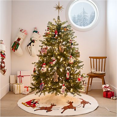 Cotton on sale tree skirt