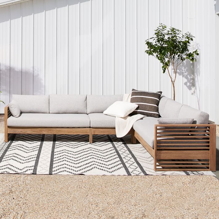 Santa Fe Slatted Outdoor 4-Piece L-Shaped Sectional (125&quot;)