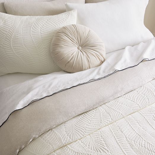 West retailer Elm Modern Geo Duvet Cover Full/Queen White