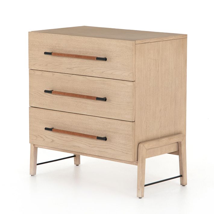 Magnolia 3-Drawer Dresser (32.5&quot;)