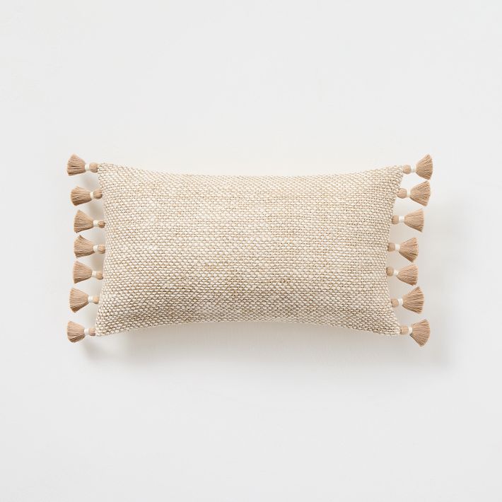 Two-Tone Chunky Linen Tassels Pillow Cover, Color: Natural
