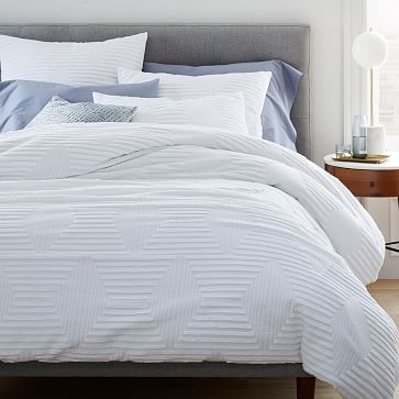 Organic Cotton Clipped Jacquard Diamond Duvet Standard Sham White