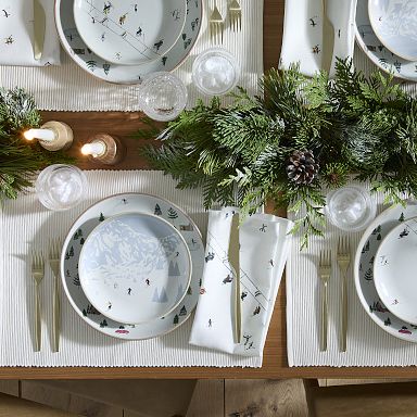 Holiday home dinnerware best sale