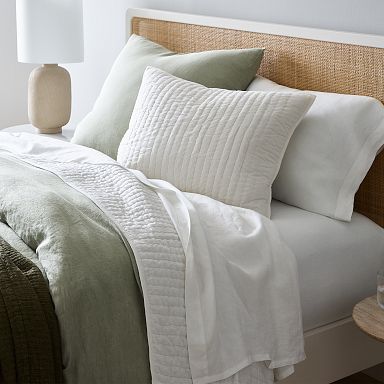 West elm belgian Flax Linen duvet queen in cedar deals green