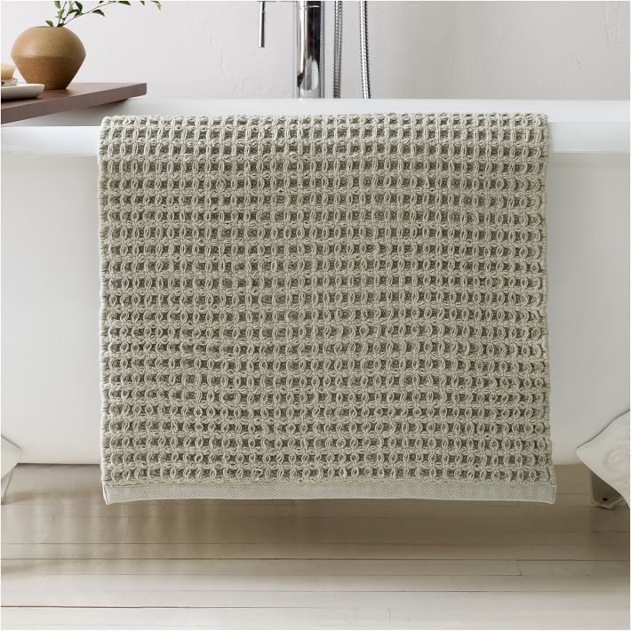 Plush Waffle Bath Mat | Sage