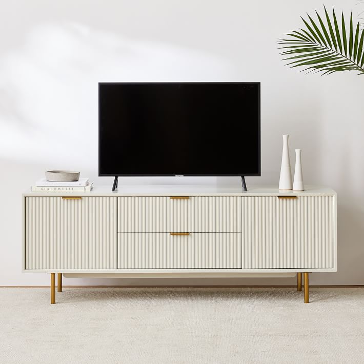 Quinn Media Console (68&quot;)