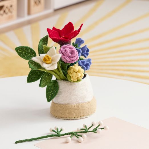 Felt Flower Bouquet Toy Set West Elm
