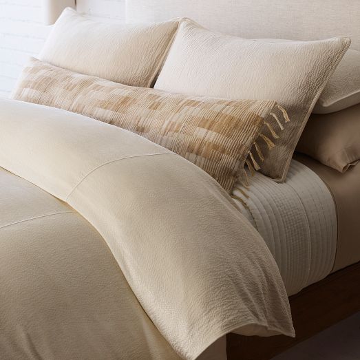 West Elm Crinkle Velvet shops Champange gold queen Duvet Set