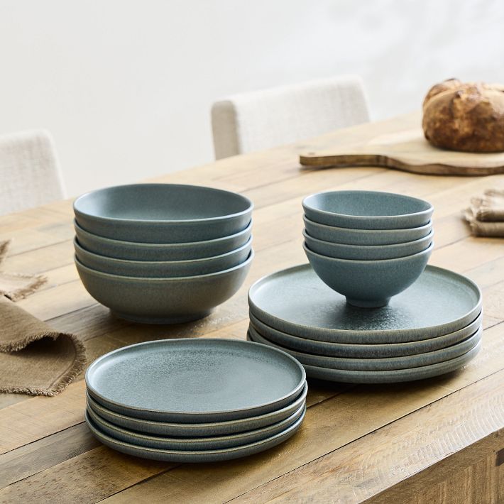 Kanto Stoneware Dinnerware Arctic Blue (Set of 16)