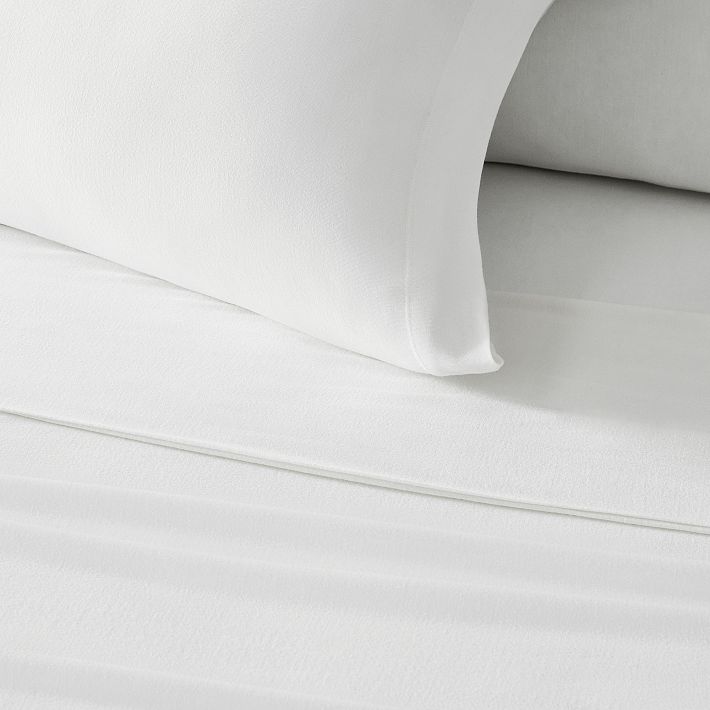 West Elm Silky cheapest TENCEL™ Sheet Set In White Full