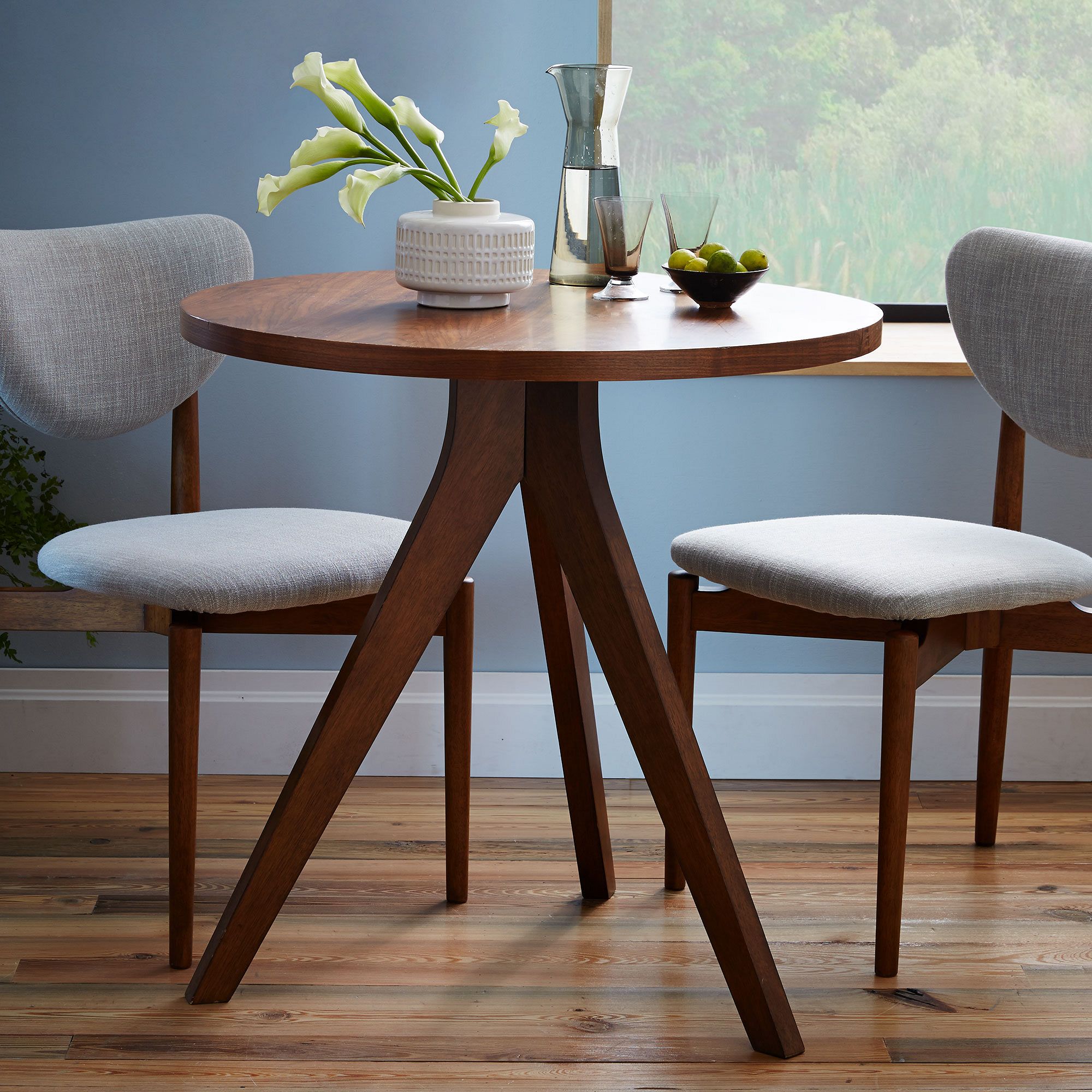Walnut Tripod Dining Table - 30"