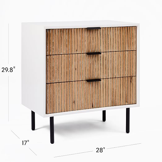 Quinn Closed 3-Drawer Nightstand (28