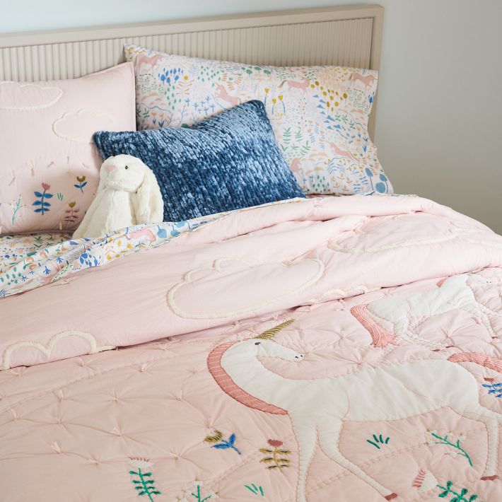 Unicorn quilt queen sale