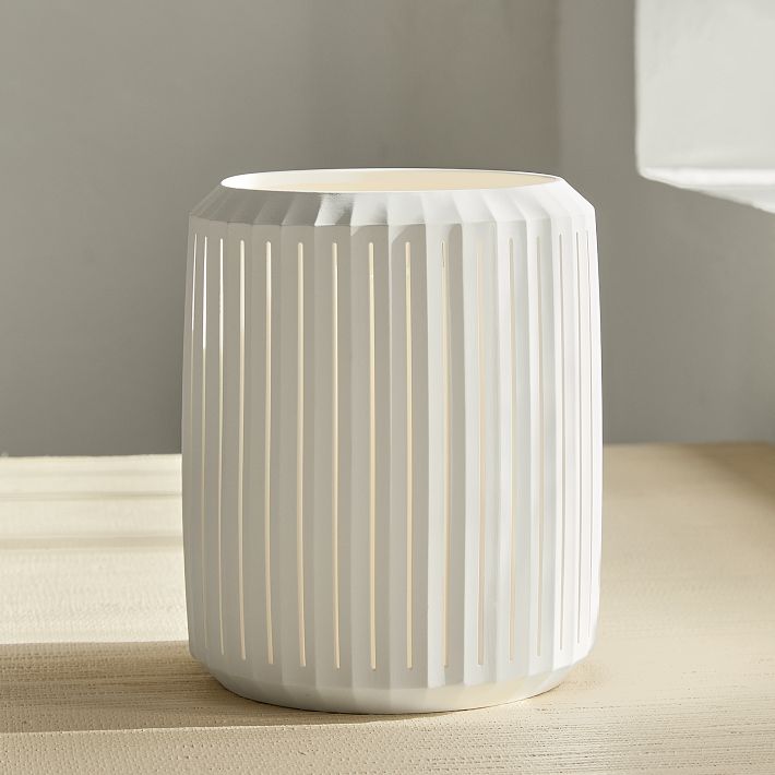 Slatted Porcelain Hurricanes - Medium
