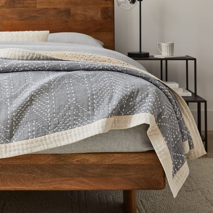 Double Cloth Arrow Blanket- Size King