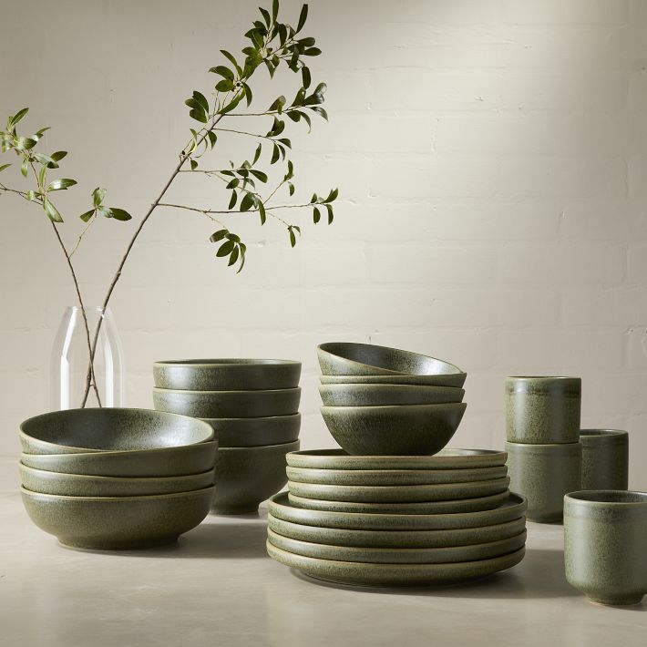 Kanto Stoneware 16-Piece Dinnerware Set - Green