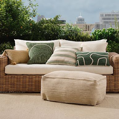 Outdoors pillows discount