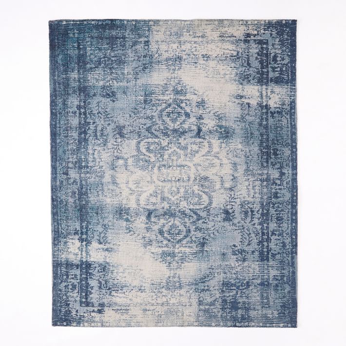 Distressed Arabesque Tufted Wool Rug